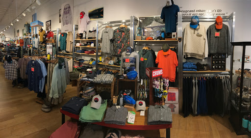 Outdoor Sports Store «Clear Water Outdoor - Lake Geneva», reviews and photos, 744 W Main St, Lake Geneva, WI 53147, USA