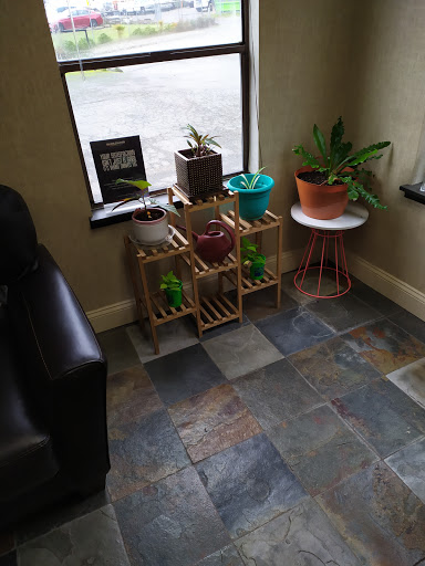 Auto Body Shop «ABRA Auto Body & Glass», reviews and photos, 300 Wilkes Ave, Bremerton, WA 98312, USA