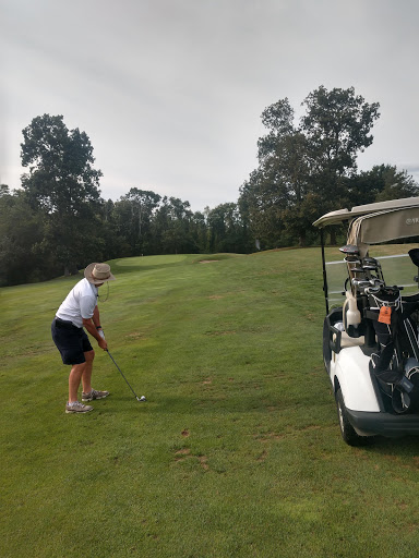 Golf Course «Blackledge Country Club», reviews and photos, 180 West St, Hebron, CT 06248, USA