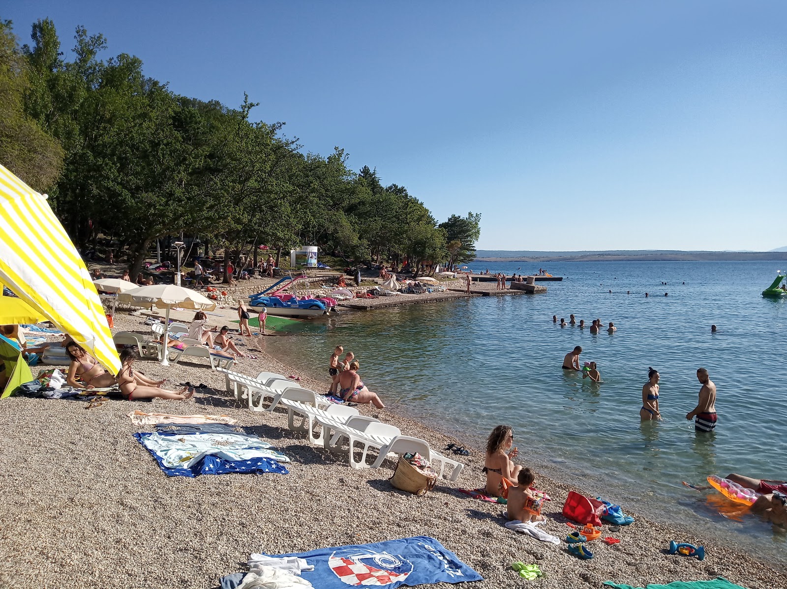 Photo of Kacjak beach with turquoise pure water surface