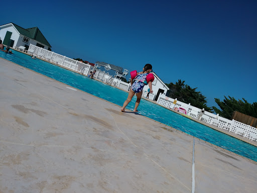 Swimming Pool Contractor «Kinnakeet Shores Pool», reviews and photos, 41184 Kinnakeet Blvd, Avon, NC 27915, USA