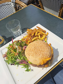 Hamburger du Restaurant OCTOPUS à Biarritz - n°10