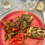 Photo n°1 de l'avis de Daniele.u fait le 07/01/2023 à 21:47 sur le  O Cerriglio piazza Bovio à Naples