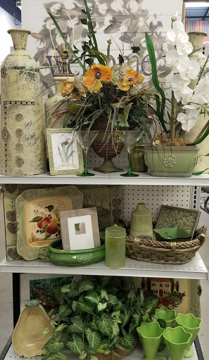 Thrift Store «Goodwill Central Texas - Lakeway», reviews and photos, 1901 RR 620 South, Lakeway, TX 78734, USA