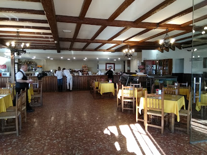 Hotel Restaurante Orellana Perdiz - A4 SUR, A-4, Km. 265, 23200 La Carolina, Jaén, Spain