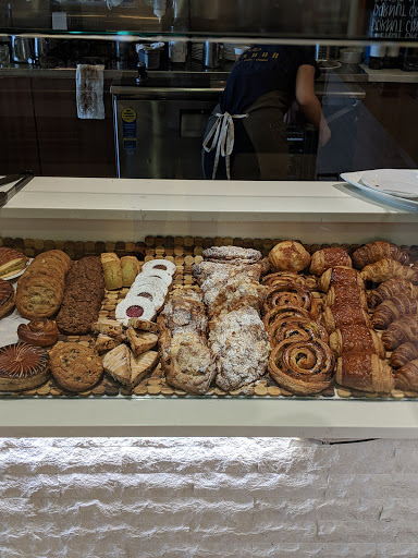 Shopping Mall «Westcliff Plaza», reviews and photos, 1000-1150 Irvine Ave, Newport Beach, CA 92660, USA