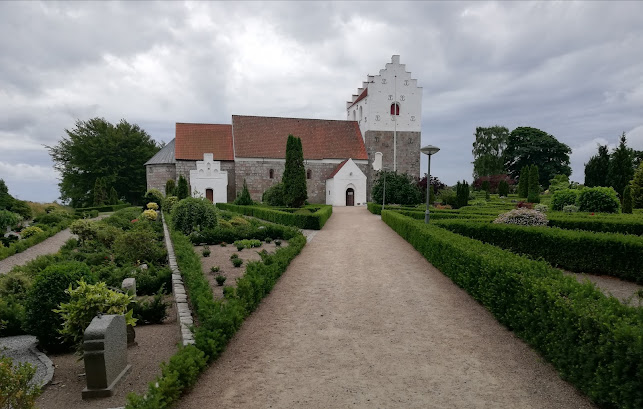 Øster Hornum Kirke - Kirke