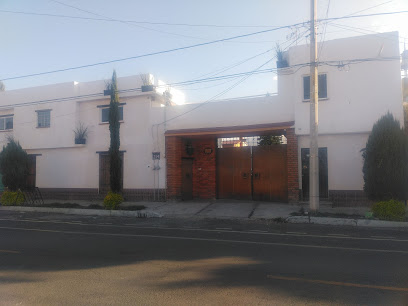 Los Pinos Club GYM - Mar de La Fecundidad 214, Amp. Selene, Tláhuac, 13420 Ciudad de México, CDMX, Mexico