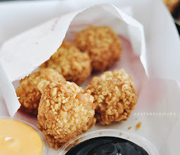 Richeese Factory Metro photo