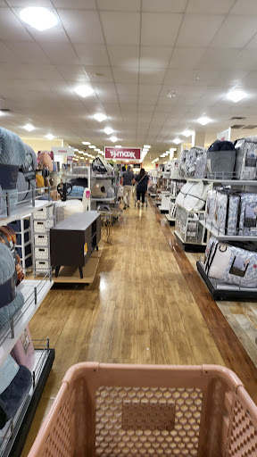 Department Store «HomeGoods», reviews and photos, 5520 E 82nd St, Indianapolis, IN 46250, USA