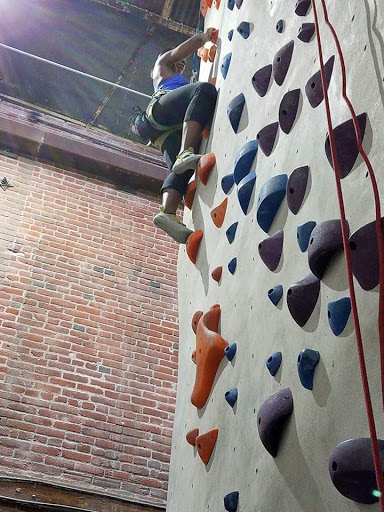 Rock Climbing Gym «The Stronghold Climbing Gym», reviews and photos, 650 S Avenue 21, Los Angeles, CA 90031, USA