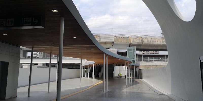 Shin-Hakushima Astram monorail station