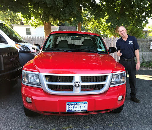 Used Car Dealer «Huntington Auto Mall», reviews and photos, 493 E Jericho Turnpike, Huntington Station, NY 11746, USA