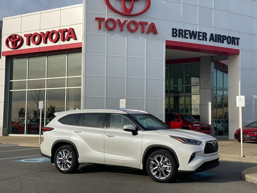 Toyota Dealer «Kenny Ross Toyota», reviews and photos, 8900 University Blvd, Moon, PA 15108, USA