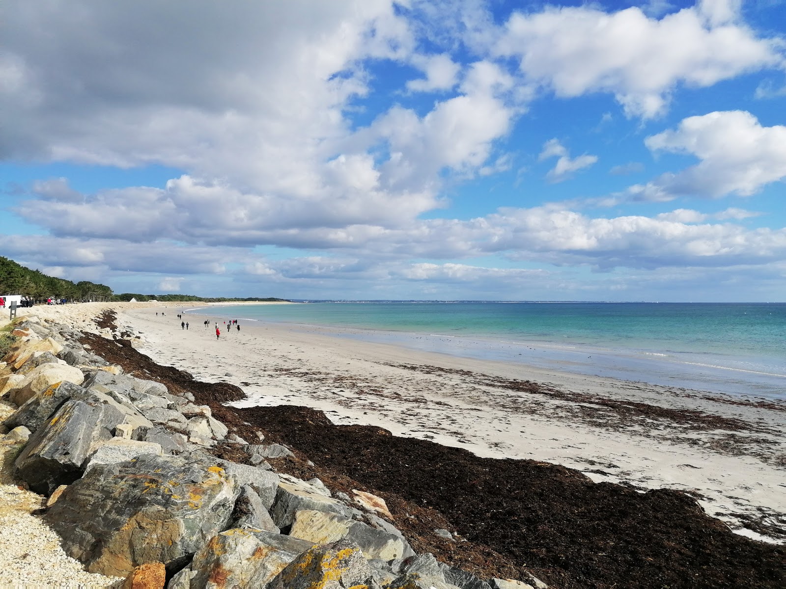 Foto de Plage de Cleut Rouz con recta y larga