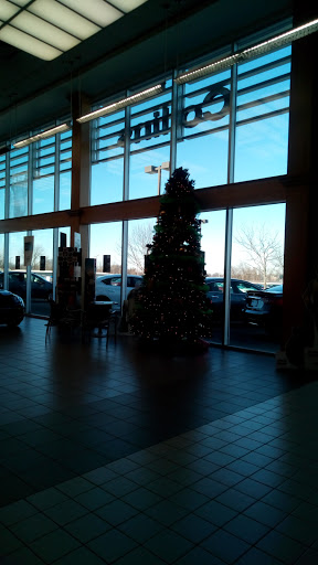 Car Dealer «Collins Nissan», reviews and photos, 4142 Bardstown Rd, Louisville, KY 40218, USA