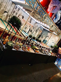 Atmosphère du Restaurant de type buffet Bazar chic de Mimi à Moisselles - n°3
