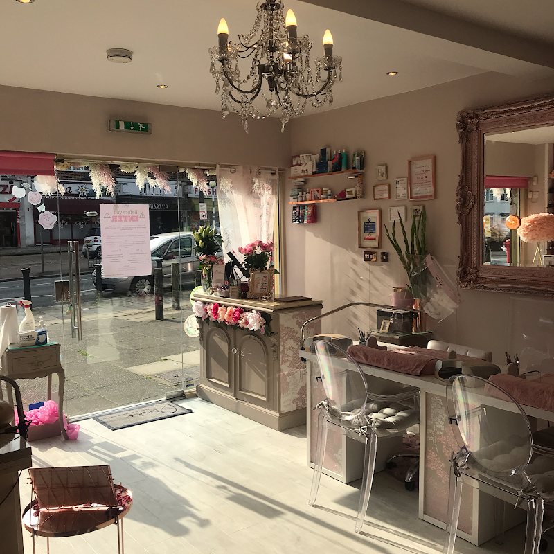 Pinks Nail & Beauty Salon