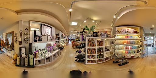 Shopping Mall «Montgomery Village Shopping Center», reviews and photos, 911 Village Ct, Santa Rosa, CA 95405, USA