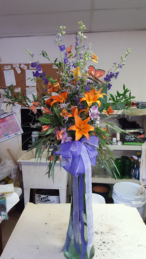 Florist «River Falls Florist», reviews and photos, 901 E Main St, Duncan, SC 29334, USA