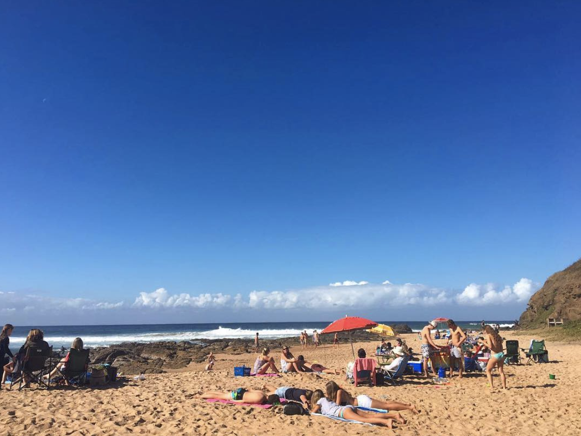 Foto av Bazley beach med lång rak strand