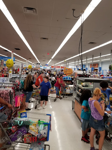 Department Store «Walmart Supercenter», reviews and photos, 1470 S Washington St, North Attleborough, MA 02760, USA