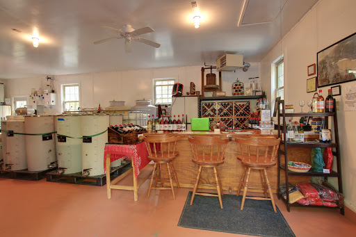 Winery «Halbrendt Vineyard & Winery», reviews and photos, 1150 Evergreen Way, Orrtanna, PA 17353, USA