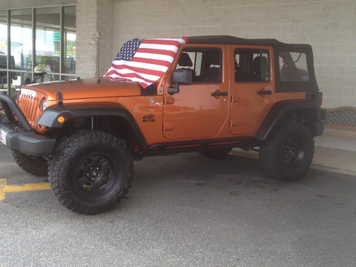 Car Dealer «Thompson Chrysler Dodge Jeep Ram of Harford County», reviews and photos, 1102 Bus Center Way, Edgewood, MD 21040, USA