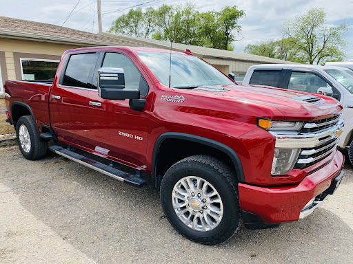 Used Truck Dealer «Truck City Inc», reviews and photos, 145 NE Broadway Ave # 2, Des Moines, IA 50313, USA