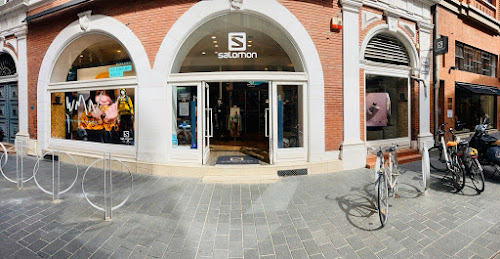 Magasin d'équipements sportifs d'extérieur Salomon Toulouse