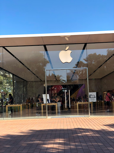 Computer Store «Apple Irvine Spectrum Center», reviews and photos, 763 Spectrum Center Dr, Irvine, CA 92618, USA