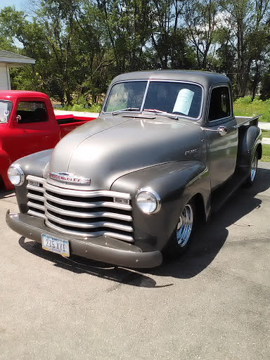 Used Car Dealer «Bogey Motors», reviews and photos, 1715 Grandview Ave, Muscatine, IA 52761, USA