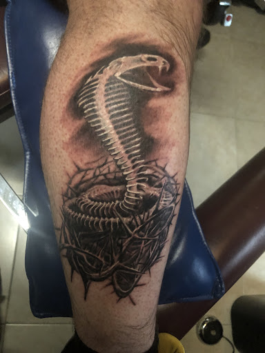 Explore womens shoulder tattoo ideas, creative tattoo ideas in Saint Petersburg, available at Cthulhu Tattoo & Body Piercing