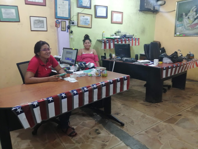 Fabrica De Coca Cola - Santo Domingo de los Colorados