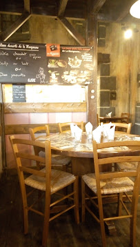 Atmosphère du Restaurant français La Mangoune à Poitiers - n°16