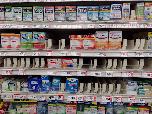 Grocery Store «H-E-B Grocery», reviews and photos, 20311 Champion Forest Dr, Spring, TX 77379, USA