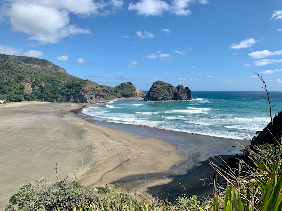 Piha Beach