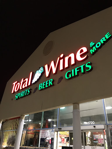 Wine Store «Total Wine & More», reviews and photos, 1720 N Dale Mabry Hwy, Tampa, FL 33607, USA