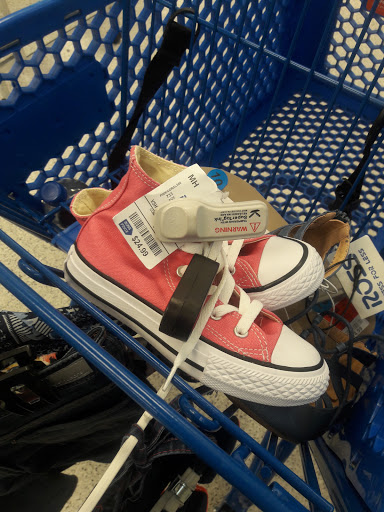 Clothing Store «Ross Dress for Less», reviews and photos, 340 W Kettleman Ln, Lodi, CA 95240, USA