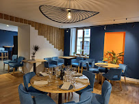 Atmosphère du Restaurant L'Hibiscus à Lons-le-Saunier - n°5