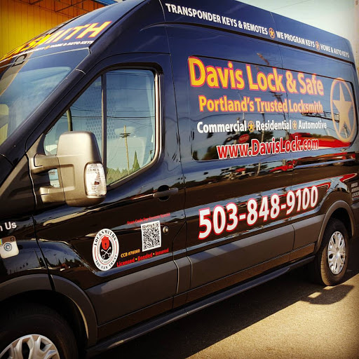 Locksmith «Davis Lock & Safe», reviews and photos, 3880 SW 170th Ave, Beaverton, OR 97007, USA