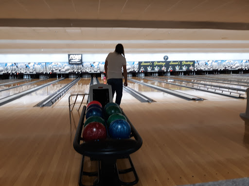 Bowling Alley «Classic Bowling Center», reviews and photos, 75 Huffaker Rd NW, Rome, GA 30165, USA
