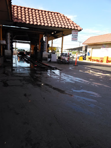 Car Wash «Mission Car Wash», reviews and photos, 5310 Mission Boulevard, Riverside, CA 92509, USA