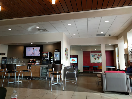 Toyota Dealer «Luther Brookdale Toyota», reviews and photos, 6700 Brooklyn Blvd, Brooklyn Center, MN 55429, USA