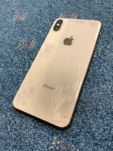 Electronics Repair Shop «Cellfone MD - cell phone repair», reviews and photos, 7637 N Milwaukee Ave, Niles, IL 60714, USA