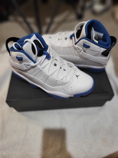 Shoe Store «Foot Locker», reviews and photos, 1100 N Wesleyan Blvd, Rocky Mount, NC 27804, USA