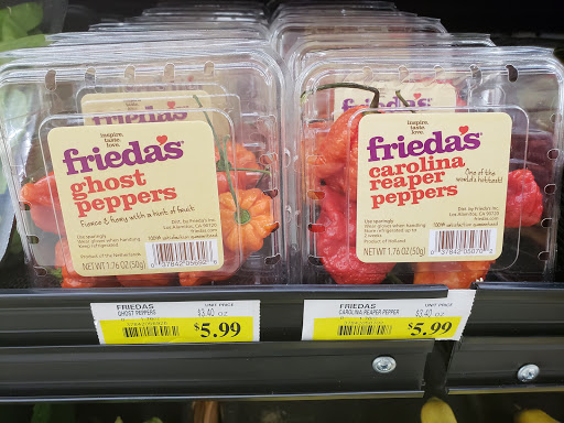 Shopping Mall «North End Shopping Center», reviews and photos, 1300 N Charlotte St, Pottstown, PA 19464, USA