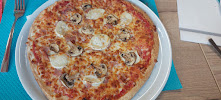 Plats et boissons du Pizzeria Saint Lup'Pizza à Coteaux du Lizon - n°2