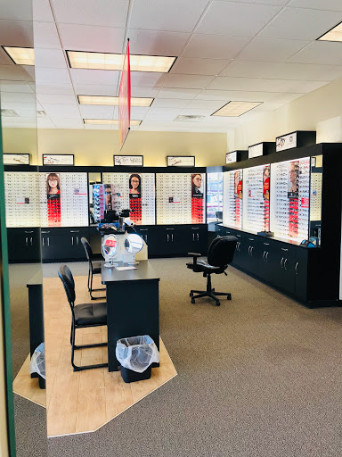 Eye Care Center «Visionworks - Market Square At Chestnut Hill», reviews and photos, 7700 Crittenden St, Philadelphia, PA 19118, USA