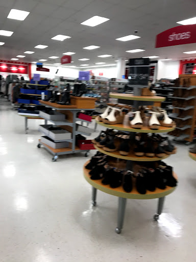 Department Store «T.J. Maxx», reviews and photos, 588 Francisco Blvd W, San Rafael, CA 94901, USA